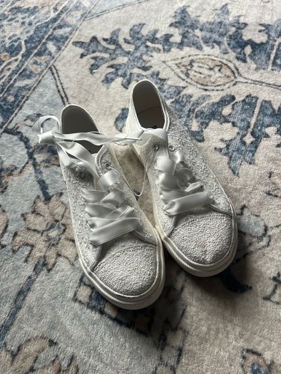Girls footwear