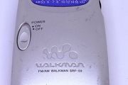 Sony FM/AM walkman SRF-59