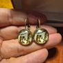 Vintage cats with umbrellas earrings Image 4
