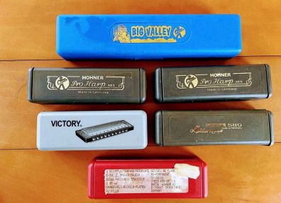 Collection of harmonicas