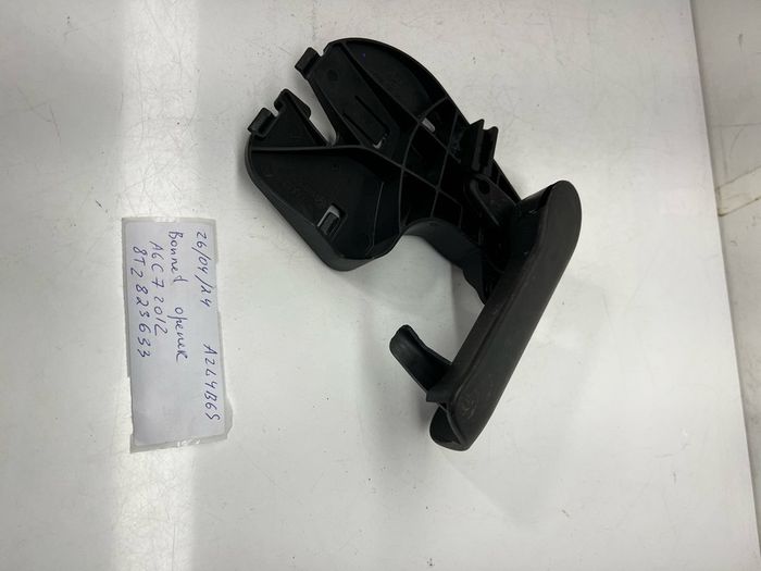 Audi A6 C7 2012 Front Hood Bonnet Release Handle Bracket 8t2823633 A2l4b6s