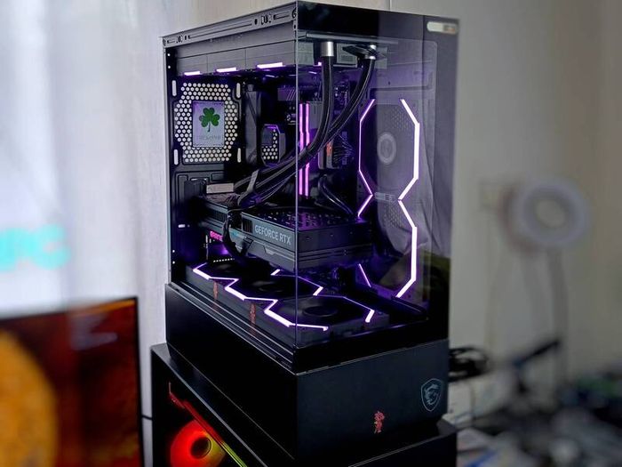 Custom Gaming PC | 7800x3d & RTX 5070 | 2Tb