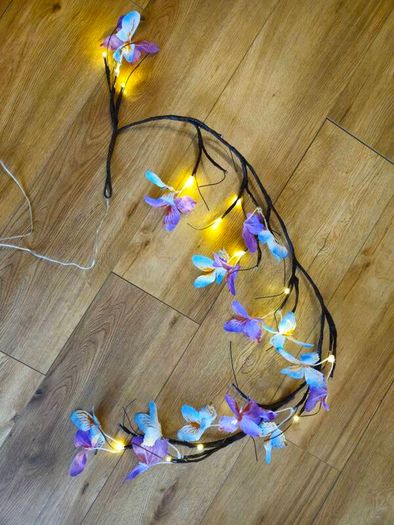 butterfly Tree Branch Light
