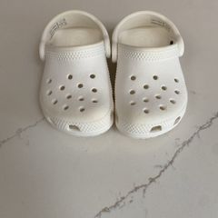 kids crocs