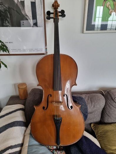 Unlabelled Cello full size
