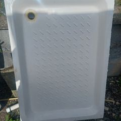 free 1000 x 800mm shower tray