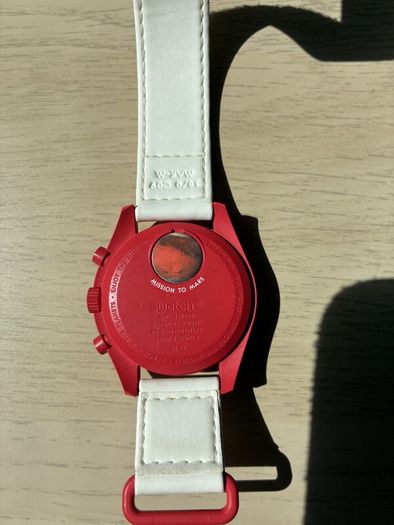 Omega x Swatch MoonSwatch Mission to Mars Speedmaster Chronograph (Full Set with Extra Strap)