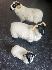 Set of Beswick sheep