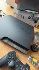 PlayStation 3 Slim 320GB PS3