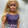 Barbie Crayola Mattel Color In Fashions Blonde FPH90 Used  Please look the pictures Image 3