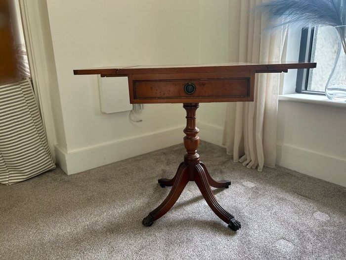 Burr walnut style drop leaf Pedestal Pembroke