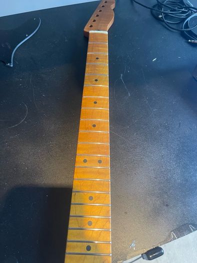 telecaster maple neck