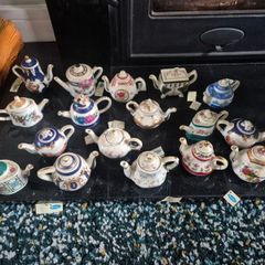 antique tea pots