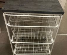 Storage basket