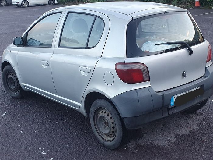 2001 Toyota Yaris