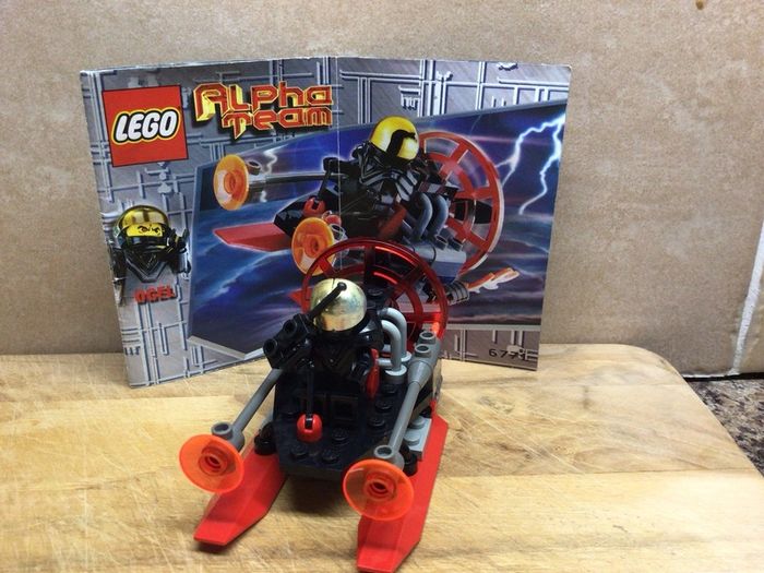 lego set no 6771 - released 2001 - full and complete