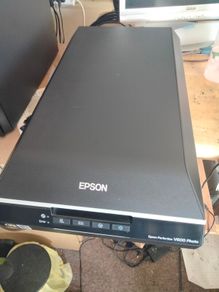 epson v600 scanner