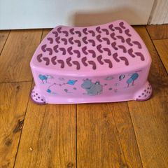 kids step stool FREE