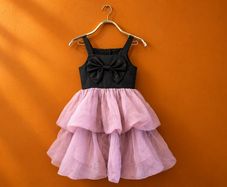 Girls formal dress Ages 6-9
