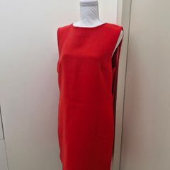 Elegant sleeveless cocktail dress