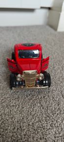 Model car