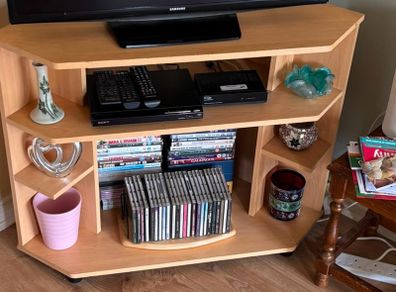 Tv unit