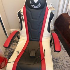 Gaming chair