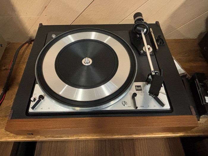Vintage Fully Automatic Dual 1218 Turntable