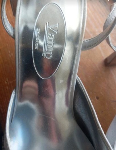 ladies heels vamps