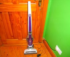 hand hoover