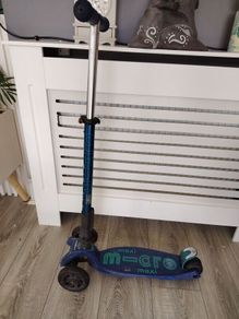 Maxi scooter