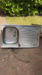 kitchen sink