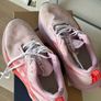 running shoes Image 3