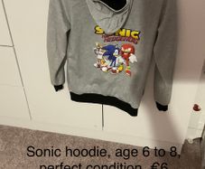 Sonic the hedgehog hoodie