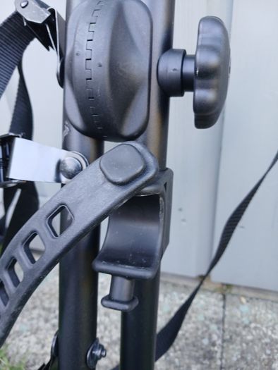 Hollywood .Car bike rack
