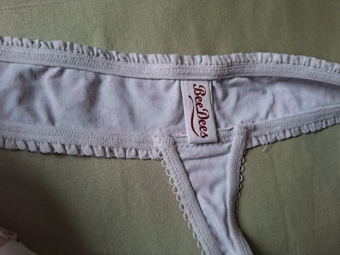 BeeDees thong