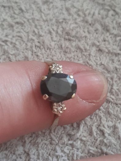 ladies 9ct gold ring