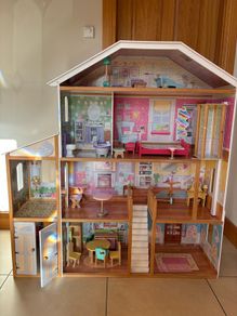 dolls house