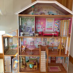dolls house