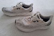 Hoka Arahi | Size 10