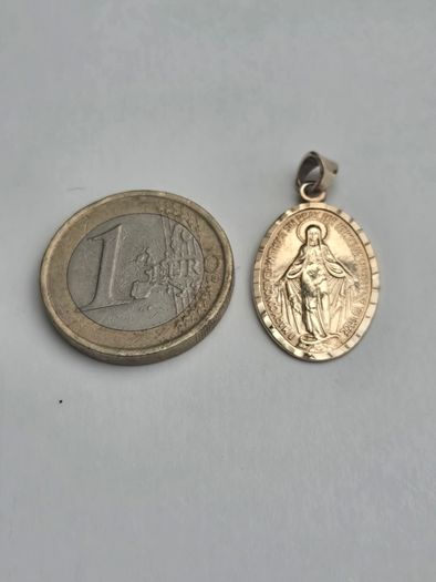 9ct Yellow Gold Miraculous Medal Pendant