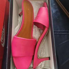 womens hilfiger heals worn once