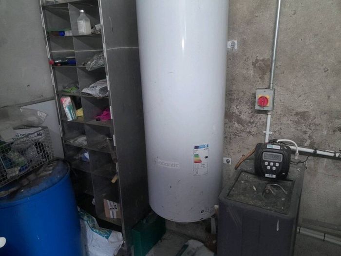 Milking machine