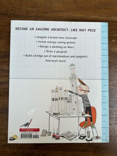 Iggy Peck's Big Project Book for Amazing Architects