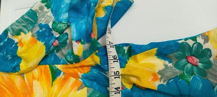 Vintage  80s 90s colourful floral blazer made in France