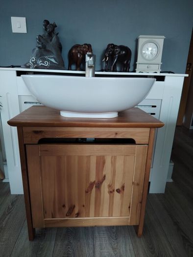 Vanity unit