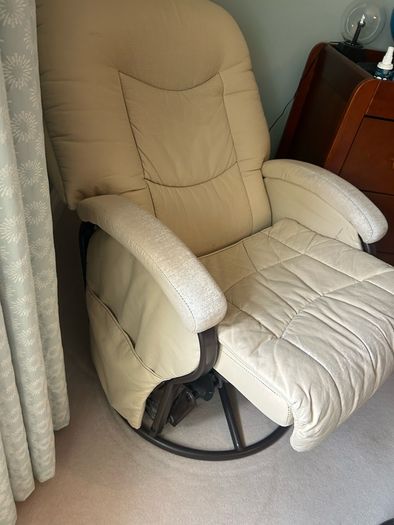 rocking chair with stool
