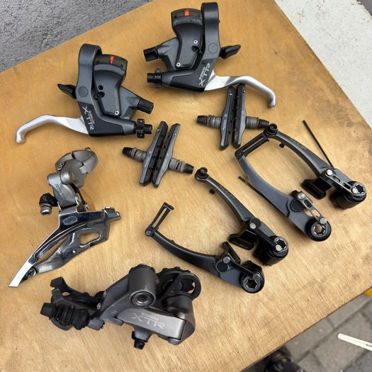 XTR M950 groupset shifters, brakes, Derailleur XTR 950