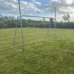 goal posts
