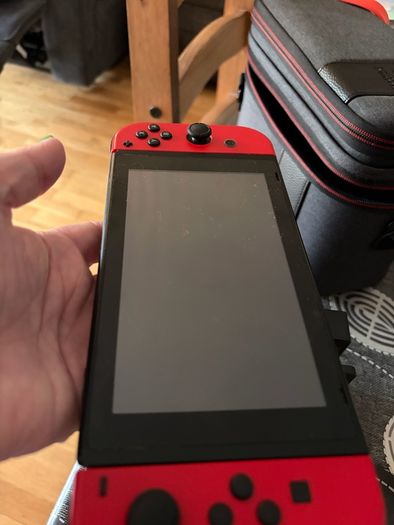 Nintendo switch in perfect condition along with case